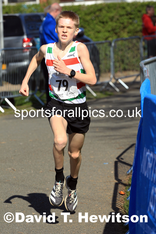 Boys Under-15s 5k, 2022 Northern 12 and 6 Stage Road Relays,  Birkenhead Park, Birkenhead, Wirral.  Photo: David T. Hewitson/Sports for All Pics